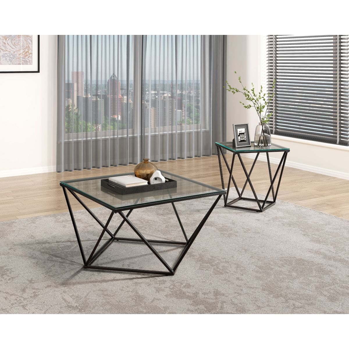 Luca - Table