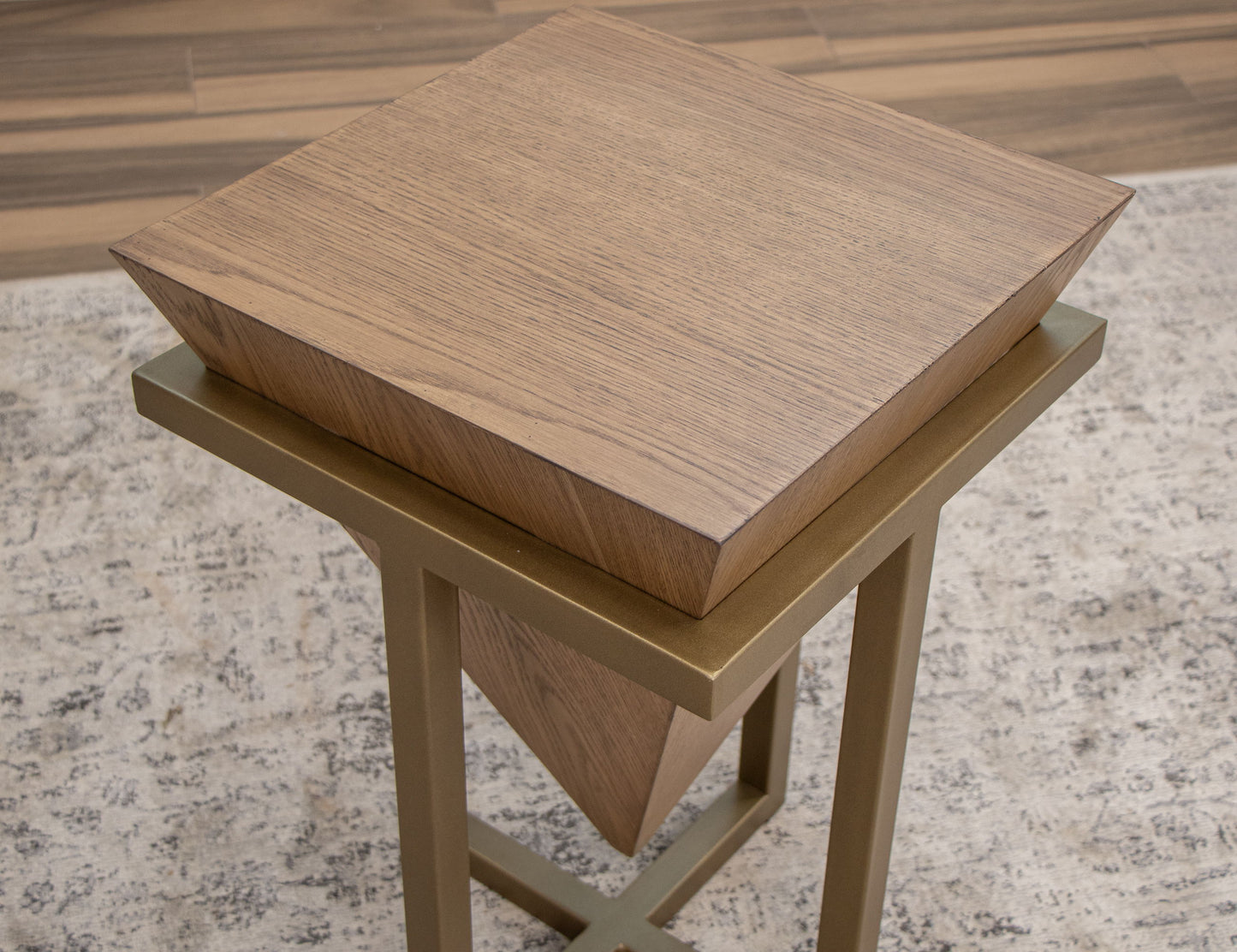 Patagonia - Table
