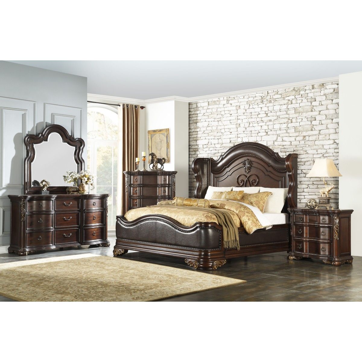 Royal Highlands - Nightstand - Cherry