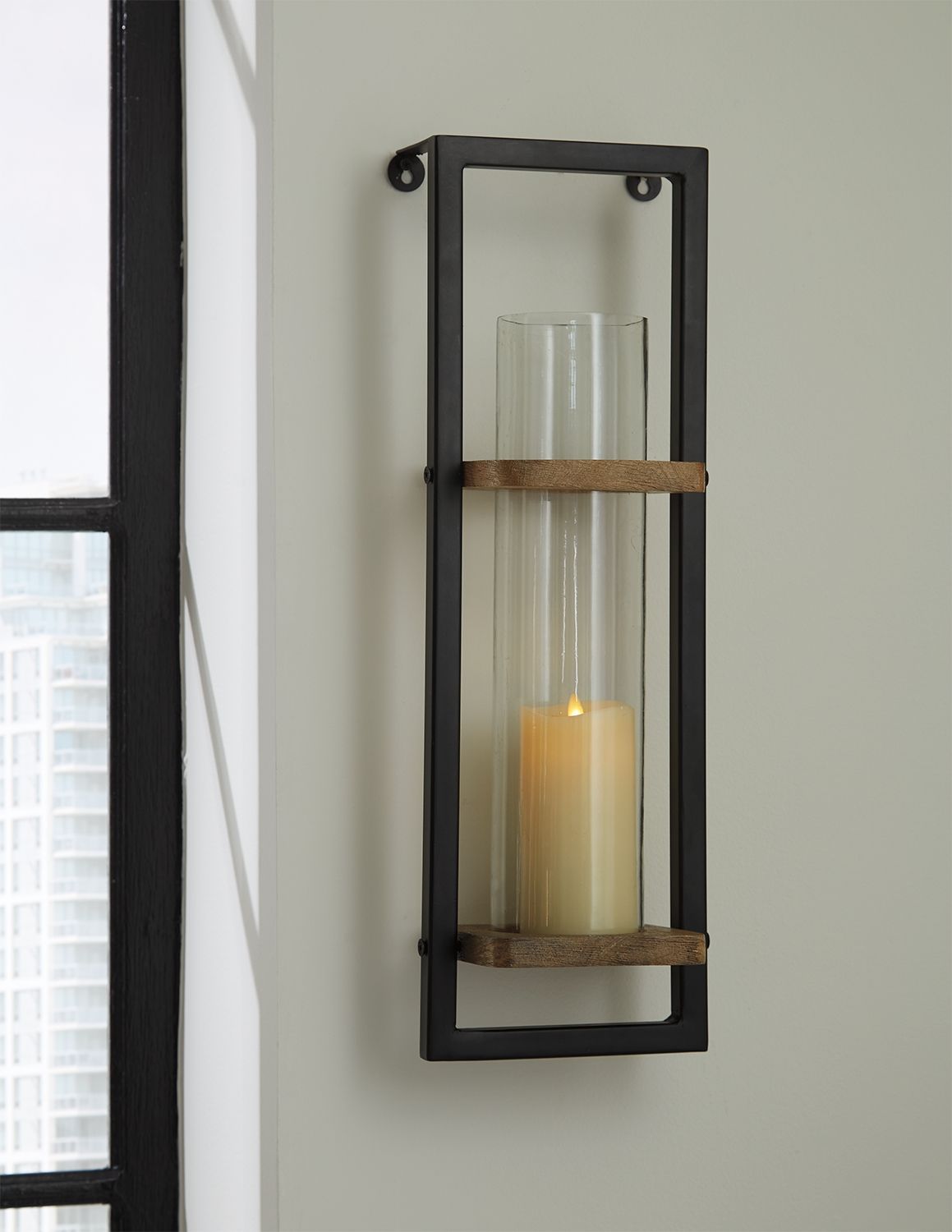 Colburn - Wall Sconce - Natural / Black