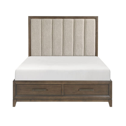 Cambridge - 4 Piece Set (Queen Bed, Nightstand, Dresser, Mirror) - Walnut