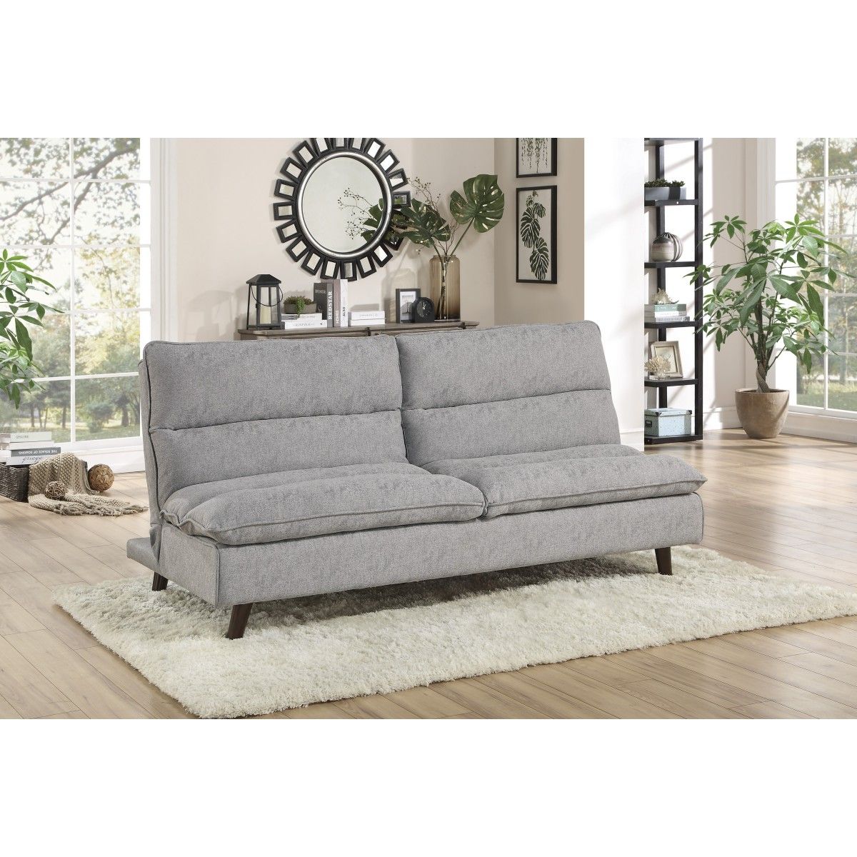 Mackay - Elegant Lounger