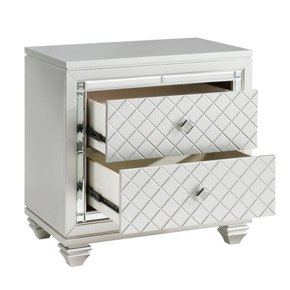 Leesa - Nightstand - Silver