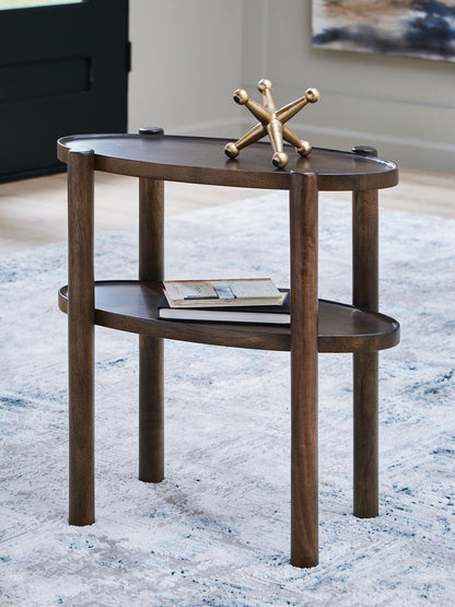 Wiattbury - Accent Table - Gray Brown