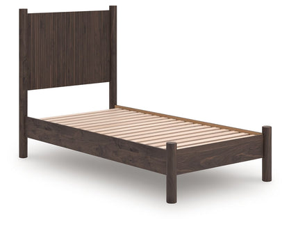 Cadmori - Panel Platform Bed