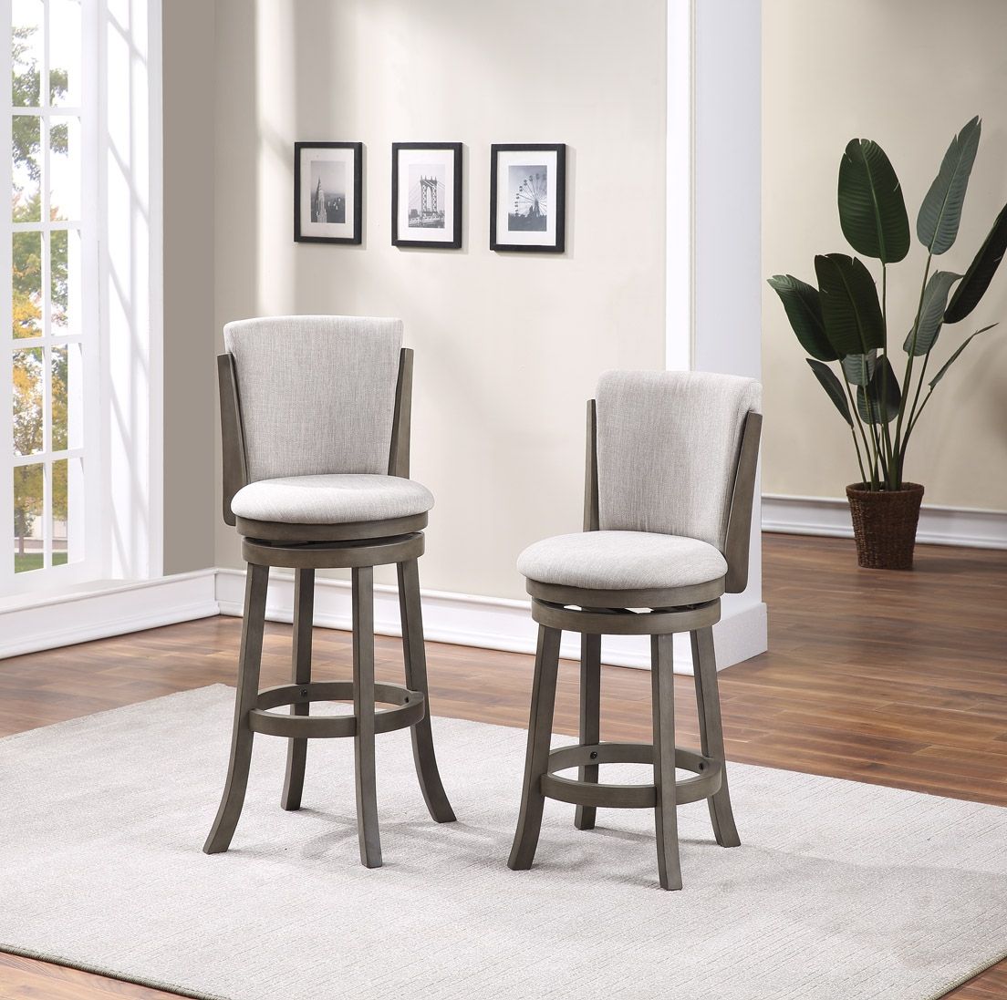 D01900 - Swivel Stool