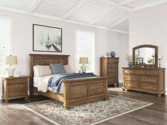 Vandenmore - Panel Bedroom Set